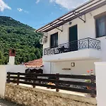 Anastasia's House בית נופש *